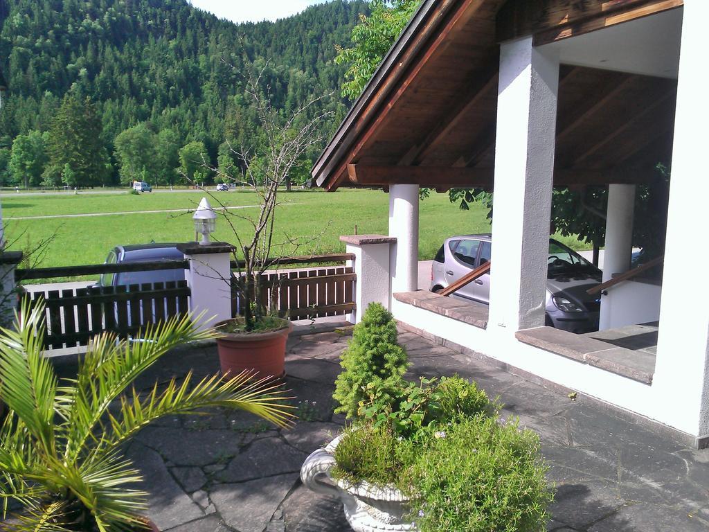 Hotel Kleiner Koenig Швангау Экстерьер фото