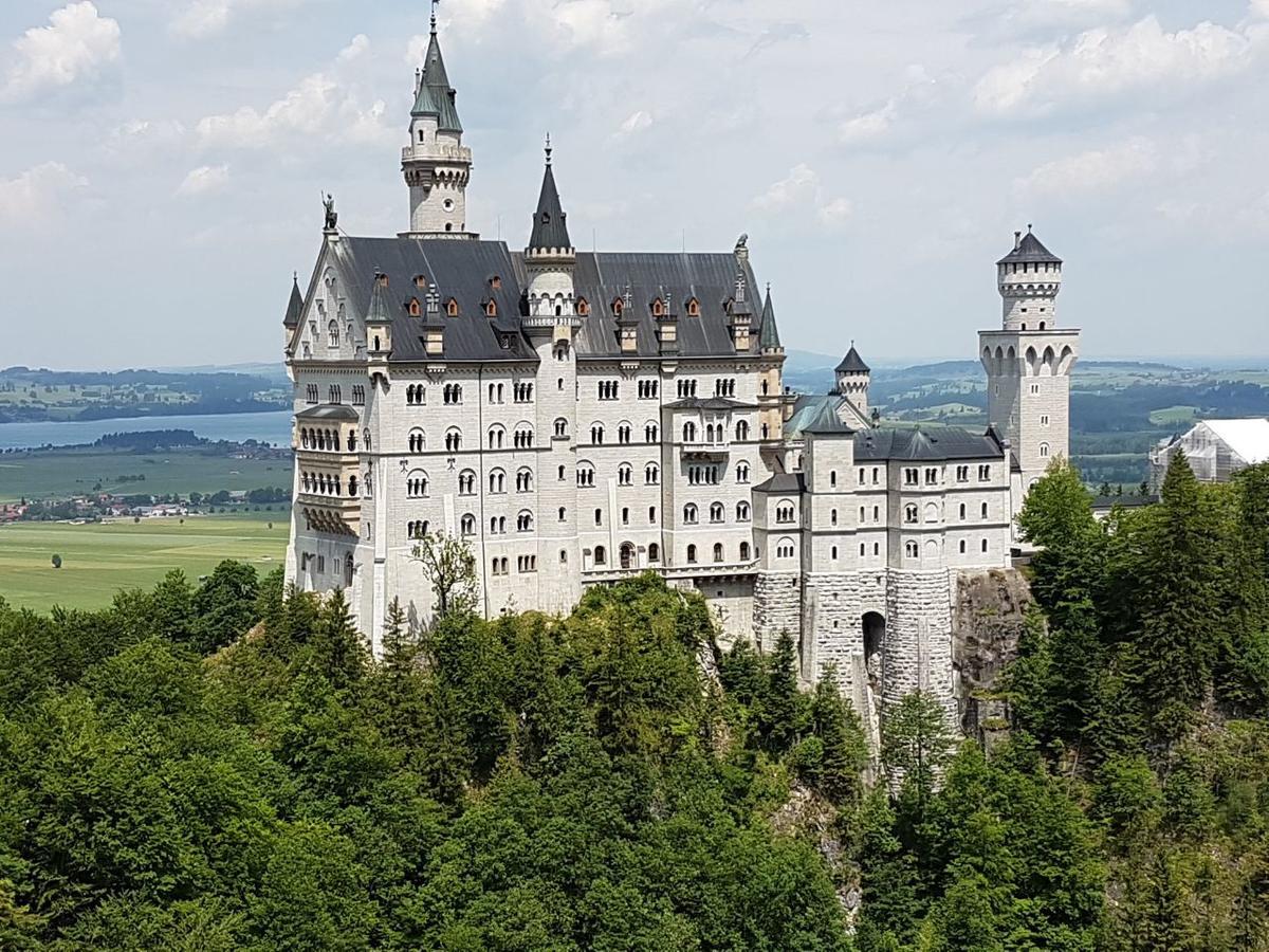 Hotel Kleiner Koenig Швангау Экстерьер фото